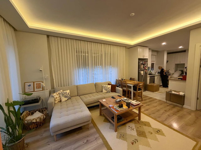 ERENKÖY ÇOBAN YILDIZI SOK YENİ BİNADA OTOPARKLI 2+1 KİRALIK DAİRE