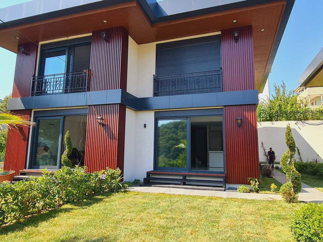 DOĞA MANZARALI, SIFIR KIRALIK 5+1 LÜKS VILLA