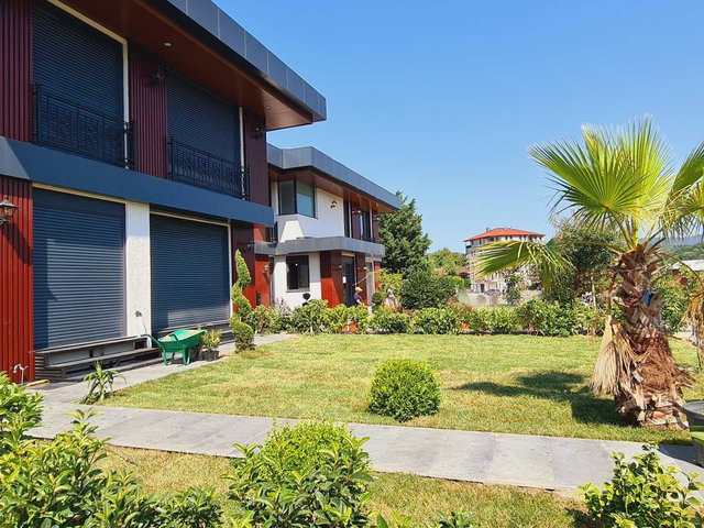 DOĞA MANZARALI, SIFIR KIRALIK 5+1 LÜKS VILLA
