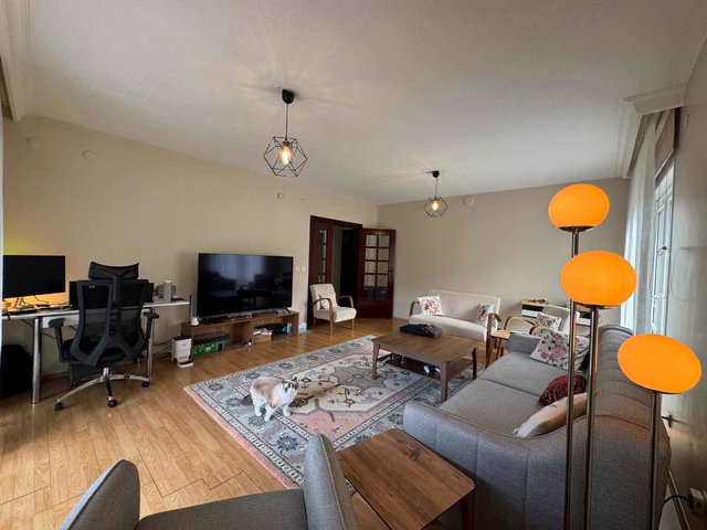 REMAX MAHMUT BEKDEMİR DEN BEYLİKDÜZÜ BİZİMKENT SİTESİ ÜÇ CEPHELİ C TİPİ 3+1