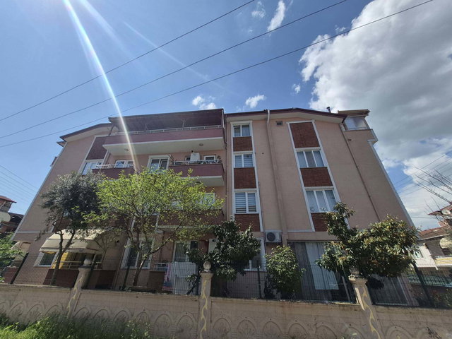 REMAX DREAM'DEN YEŞİLOVA'DA SATILIK 3+1 ÇATI DUBLEKS DAİRE