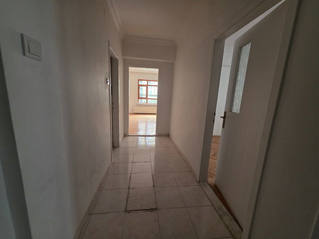 KEÇİÖREN 19 MAYIS MAH.’DE 3+1 110 M² BRÜT  2. KAT BALKONLU |KREDİYE UYGUN