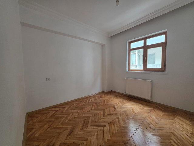 KEÇİÖREN 19 MAYIS MAH.’DE 3+1 110 M² BRÜT  2. KAT BALKONLU |KREDİYE UYGUN