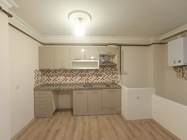 SANCAKTEPE MECLİS MAHALLESİNDE 3+1 SATILIK DAİRE