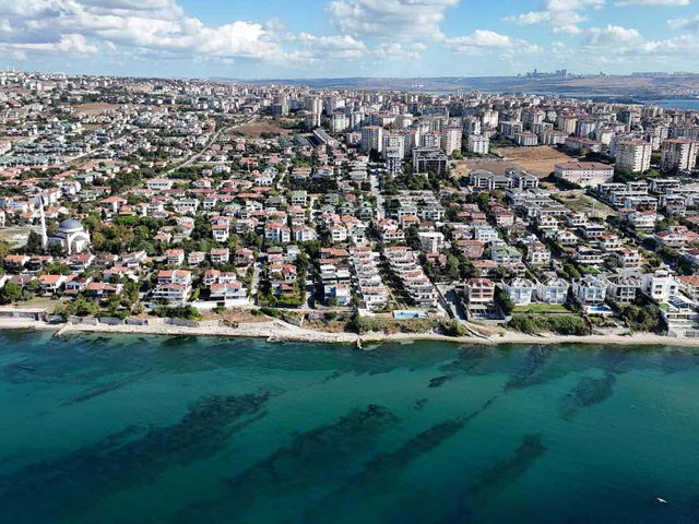REMAX TEN BÜYÜKÇEKMECE GÜZELCE’DE SIFIR, AKILLI EV SİSTEMLİ, 7+2 LÜKS VİLLA