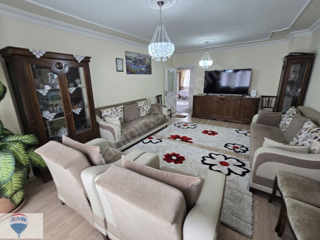 CAYIROVA 115 M2 NET SATILIK 3+1 DAİRE
