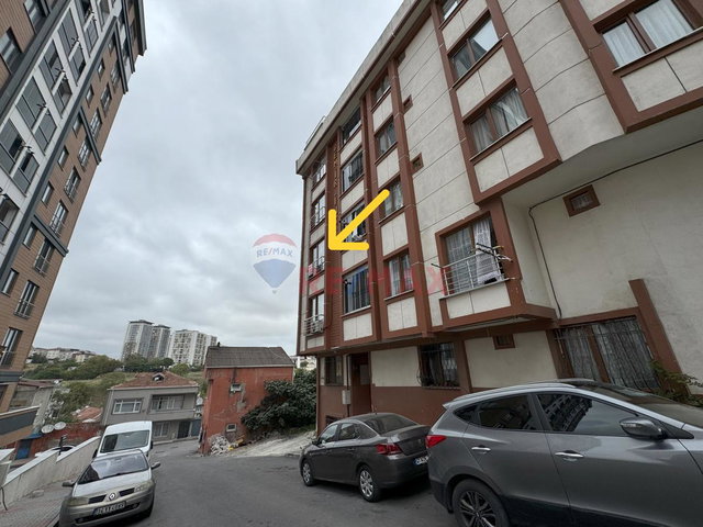 GAZİOSMANPAŞA BAĞLARBAŞI 85M² 2+1 EBEVEYN BANYOLU BALKONLU ÇİFT WC ARAKAT ASANSÖRLÜ YENİ BİNA