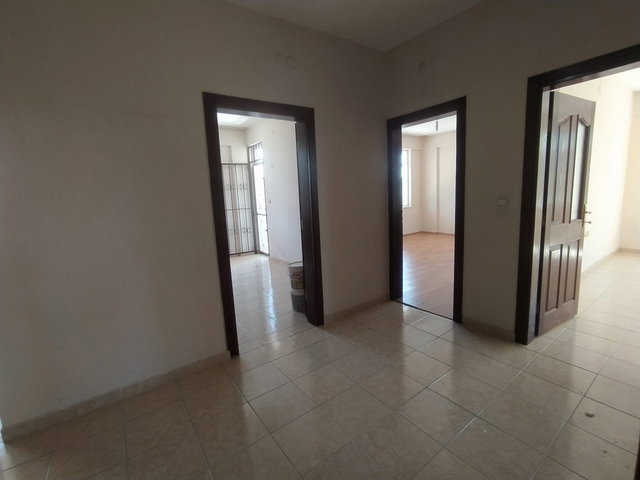 DOĞA İCERİSİNDE KİRALIK 3+1  BAHÇELİ  DAİRE