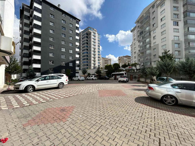 EGE MAHALLESİNDE MUHTEŞEM MANZARALI 3+1 SATILIK DAİRE
