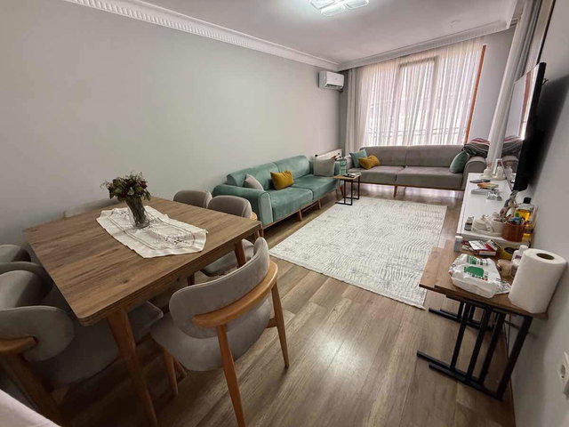 BEYOĞLU ÖRNEKTEPE’DE 150 M² BRÜT 2+2 ÇATI KATI DAİRE | BALKONLU