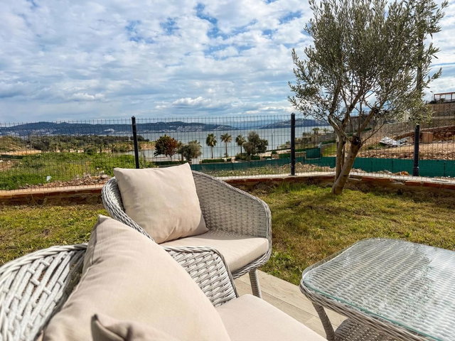 MILAS KIYIKIŞLACIK SIFIR EŞYALI SATILIK 2+1 VILLA IASOS MARINA