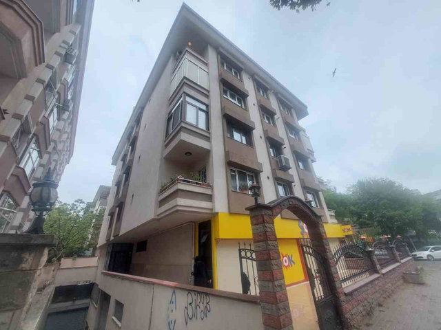 BAHÇELİEVLER  MERKEZDE  MÜSTAKİL GIRIŞLİ DUBLEX  350 M2 SATILIK DAIRE