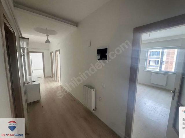 ŞEYHBAYRAM'DA 3+1 AZ KATLI SİTE İÇERİSİNDE DAİRE