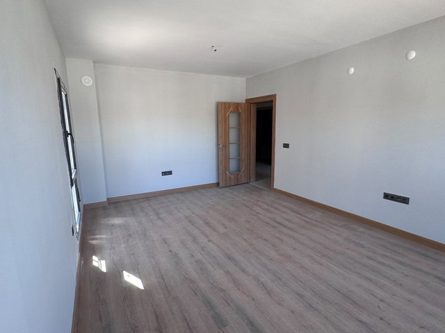 AKOĞUZ ÇAMURLU TOKİ 3+1 KİRALIK DAİRE