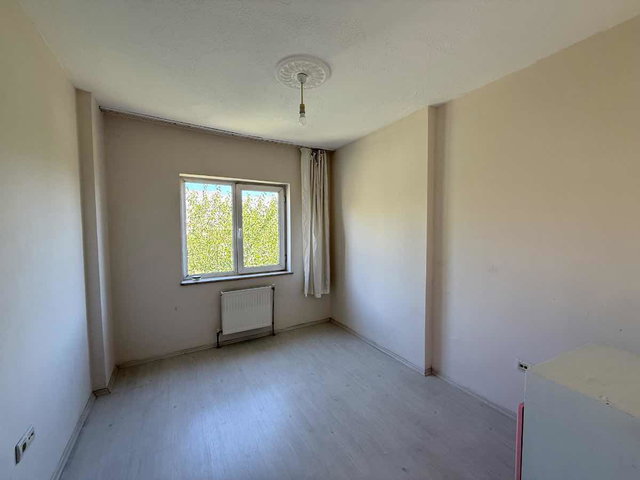 REMAX DEM'DEN ÇARŞI TOKİDE KİRALIK DAİRE