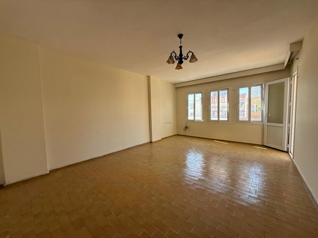 REMAX RİNA'DAN EĞRİÇAM MERKEZİ KONUMDA 3+1
