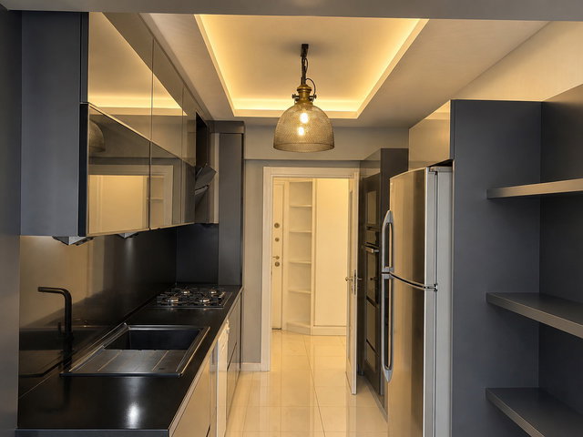 ÖVEÇLER & SOKULLU KESİŞİMİNDE, GÜNEY-BATI CEPHE, TAMAMEN YENİLENMİŞ,  ARA KAT 3+1 KİRALIK DAIRE