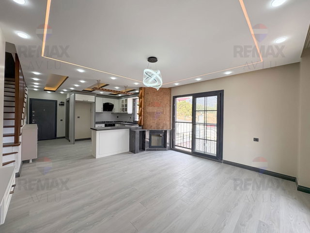 REMAX AVLU'DAN TARSUS ÇAMALAN’DA 2 ADET SIFIR TRİPLEKS İKİZ VİLLA