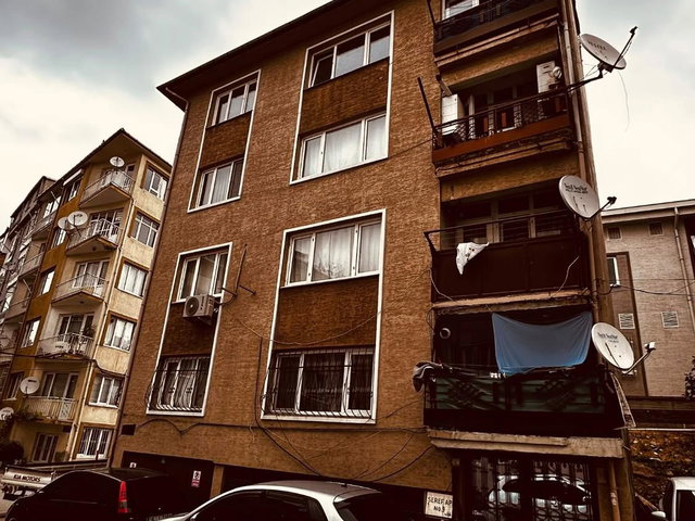 REMAX ADVANTAGE'DAN YILDIRIM MERKEZDE İÇİ YENİLENMİŞ 2+1 SATILIK DAİRE