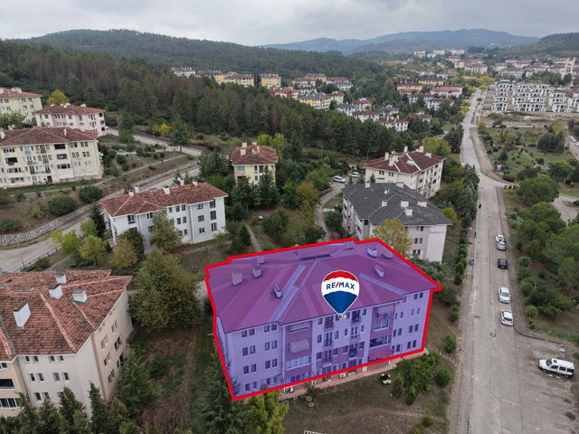 REMAX DIA'DAN BAHÇEŞEHİR ÇAMLIEVLER MAH. SATILIK 3+1 DAİRE