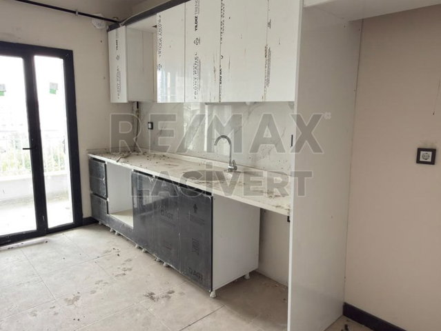 RE/MAX LACİVERT'TEN ILICA  TOKİLER'DE KİRALIK 2+1 SIFIR DAİRE