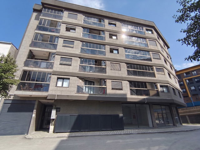 TORBALI MERKEZDE İZBAN & ULAŞIM AKSINDA, SIFIR DAIRE