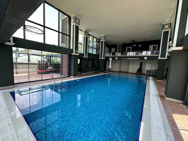SAPANCA HACIMERCAN’DA 2206 M2 İÇİNDE SATILIK ULTRA LÜX VİLLA
