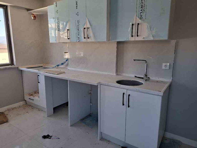 DERINCE SIRRIPAŞADA SIFIR ARAKAT KONUM AVANTAJLI KIRALIK 2+1