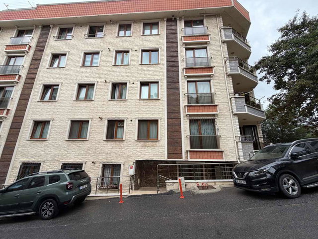 REMAX WE ZÜMRÜTEVLER DE 2+1 SATILIK DAİRE