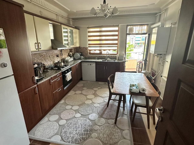 KAYAPINAR’DA 4+1 | 190 M² NET | ÇİFT BANYO | GÜNEY-BATI CEPHELİ GENİŞ DAİRE