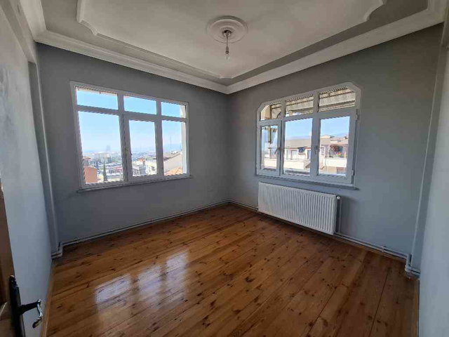 GÜNEY MAHALLESINDE GENIŞ KIRALIK 3+1 DAIRE