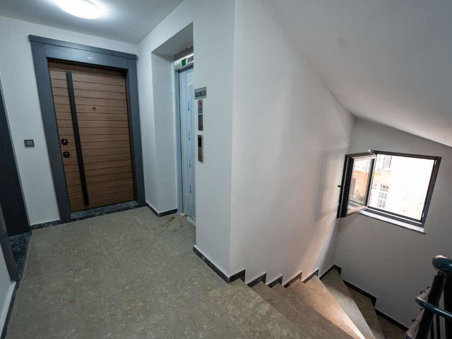 YENİMAHALLE AVM YAKINI 0 BİNADA 1+1 KİRALIK KAT KONUMUNDA GİRİŞ KAT DAİRE