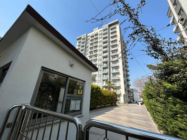 İZMIR ÇIĞLI MARKA 333 SITESI 2+1 EŞYALI ARA KAT DAIRE