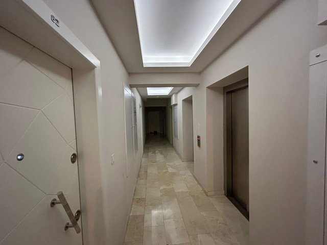 İZMIR ÇIĞLI MARKA 333 SITESI 2+1 EŞYALI ARA KAT DAIRE