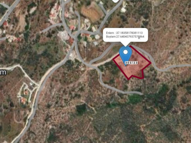 MİLAS DÖRTTEPE'DE HAVALİMANINA 8DK 2+1 BAHÇE KATI SATILIK DAİRE