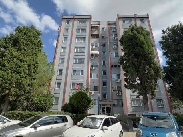 İZMİT YAHYAKAPTAN MAH. F 30 BLOK SATILIK  3+1  FULL YAPILI DAİRE