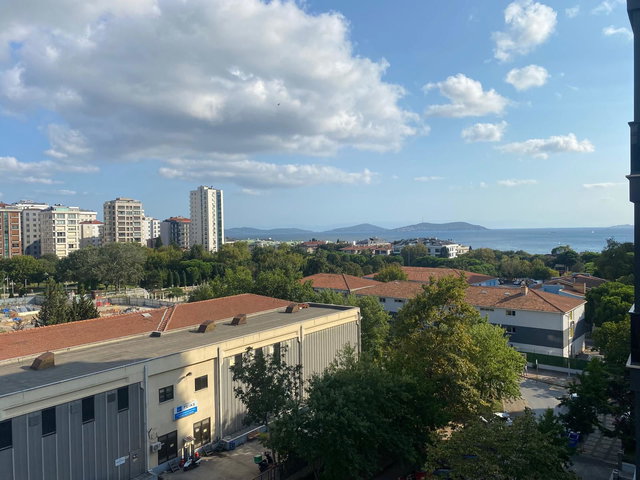 KAPANMAZ DENİZ+ADALAR MANZARALI CADDEBOSTANDA   3+1
