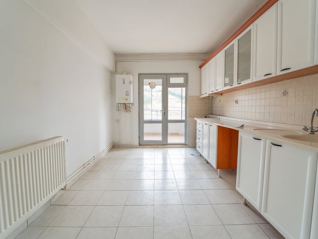 ESKIŞEHIR YOLU KONUTKENT KARŞISI 4+1 SATILIK DAIRE / REMAX ENBATI