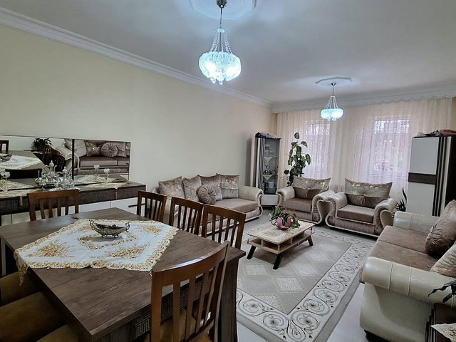REMAX İLKE'DEN ŞÜKRÜPAŞA'DA 3+1 SATILIK BALKONLU BODRUM DAİRE