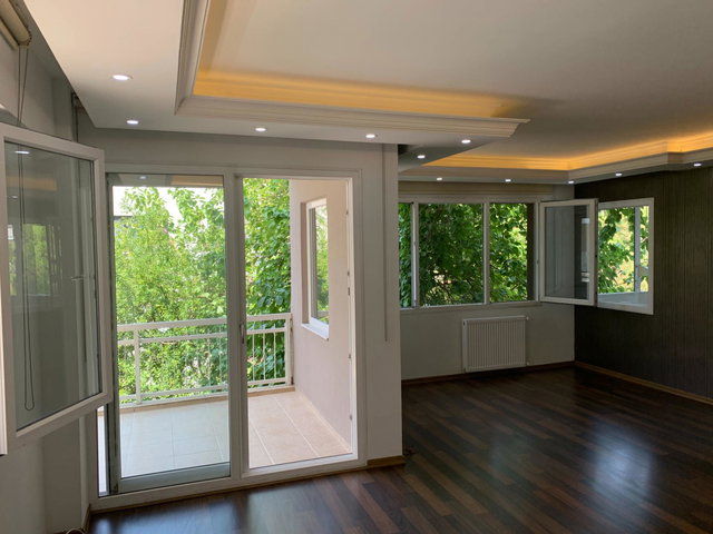 BASIN SİTESİNDE HASTANEYE 200 M. 3+1 KİRALIK DAİRE