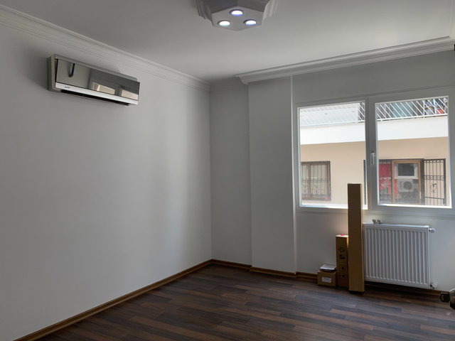 BASIN SİTESİNDE HASTANEYE 200 M. 3+1 KİRALIK DAİRE