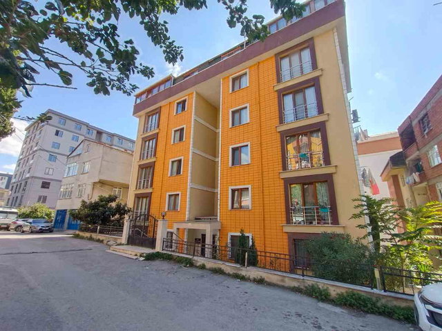 PENDİK ÇINARDERE MAH. METRO YAKINI 2+1 ARA KAT KİRALIK DAİRE