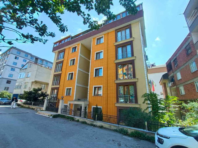 PENDİK ÇINARDERE MAH. METRO YAKINI 2+1 ARA KAT KİRALIK DAİRE