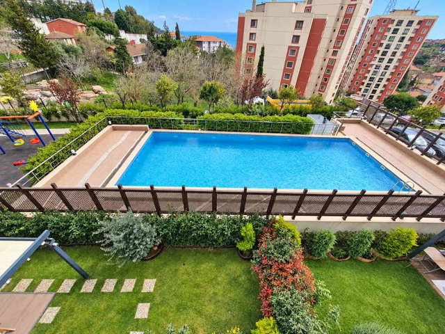 MANZARA KARTAL'DA HAVUZ MANZARALI 2+1 SATILIK DAIRE