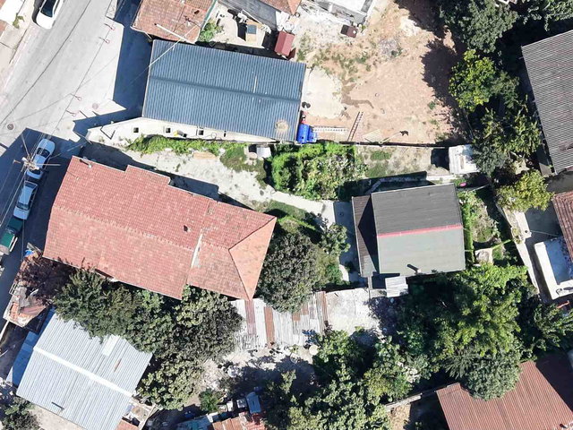 RE/MAX MAVİ'DEN 719 M² ARSA İÇINDE 2 BAĞIMSIZ BINA & DÜKKAN