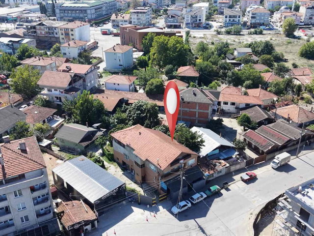 RE/MAX MAVİ'DEN 719 M² ARSA İÇINDE 2 BAĞIMSIZ BINA & DÜKKAN