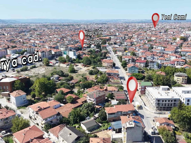 RE/MAX MAVİ'DEN 719 M² ARSA İÇINDE 2 BAĞIMSIZ BINA & DÜKKAN