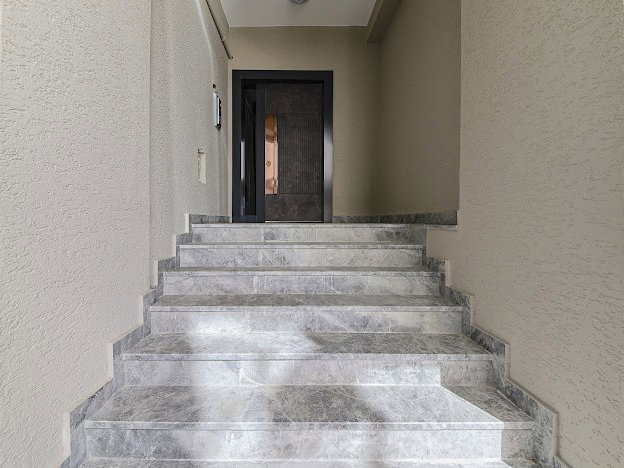KIZILTOPRAK MEDİCANA HASTANESİNE  YAKIN İŞ YERİNE DE UYGUN SATILIK DAİRE