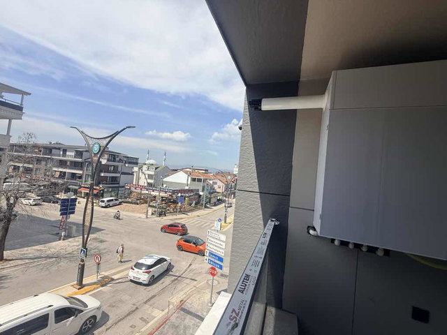 BAŞİSKELE SATILIK ARAKAT OFİS