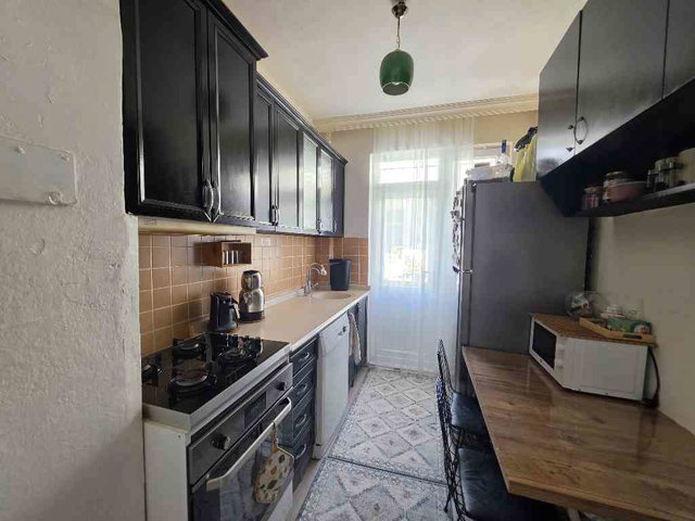GENÇLİK MAH.ISIKLAR CADDESİNE YAKIN ARAKAT SATILIK 3+1 DAIRE